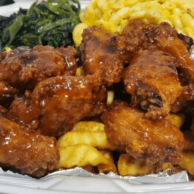 Jerk BBQ Wing Ding Platter + 2 Sides.