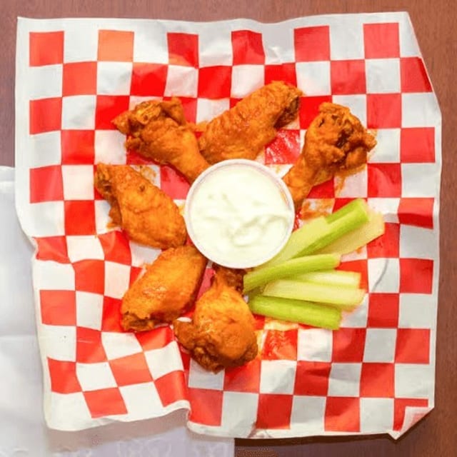 Buffalo Wings Platter.