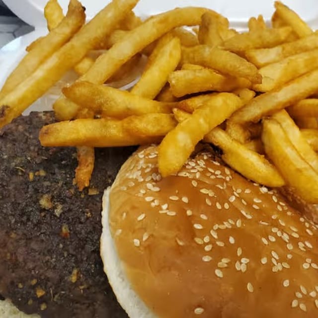 Double Cheeseburger Platter.